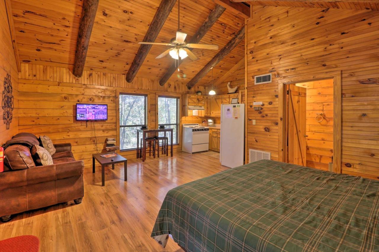 Peaceful Cabin With Hot Tub - Near Broken Bow Lake! Stephens Gap Bagian luar foto