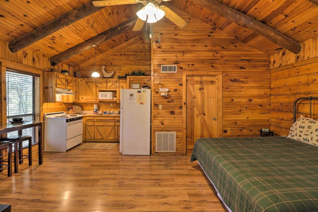 Peaceful Cabin With Hot Tub - Near Broken Bow Lake! Stephens Gap Bagian luar foto