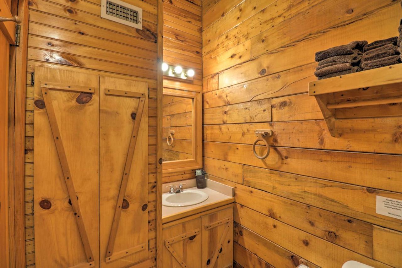 Peaceful Cabin With Hot Tub - Near Broken Bow Lake! Stephens Gap Bagian luar foto